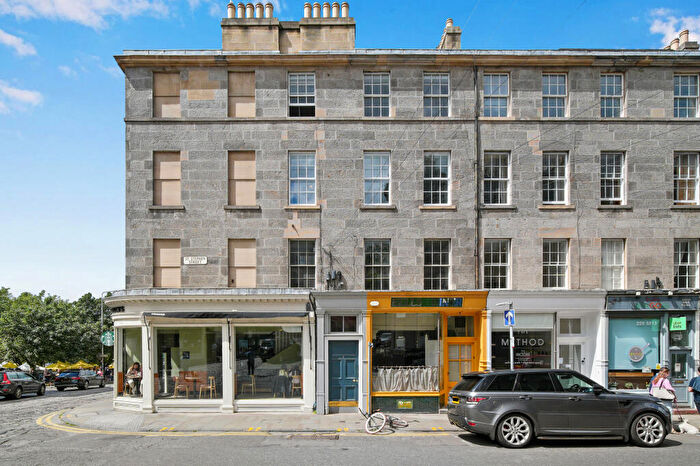 2 Bedroom Flat For Sale In St Stephen Street, Stockbridge, Edinburgh, EH3