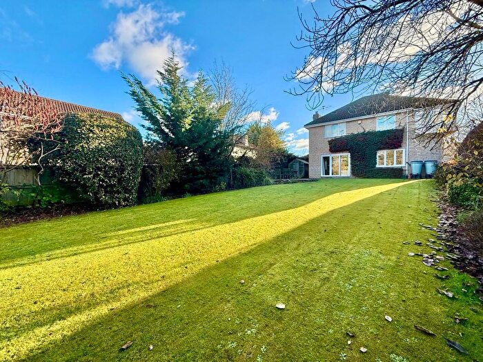 5 Bedroom Detached House For Sale In Chapel Close, Chew Stoke, BS40