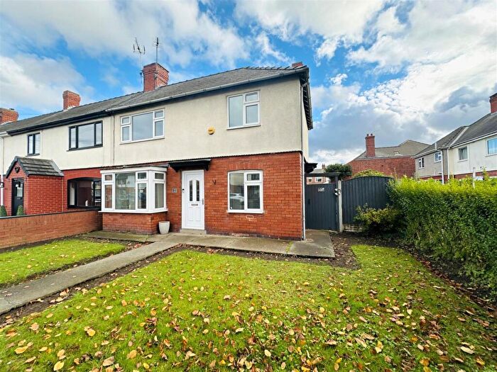 2 Bedroom End Of Terrace House For Sale In Chestnut Avenue, Goole, DN14