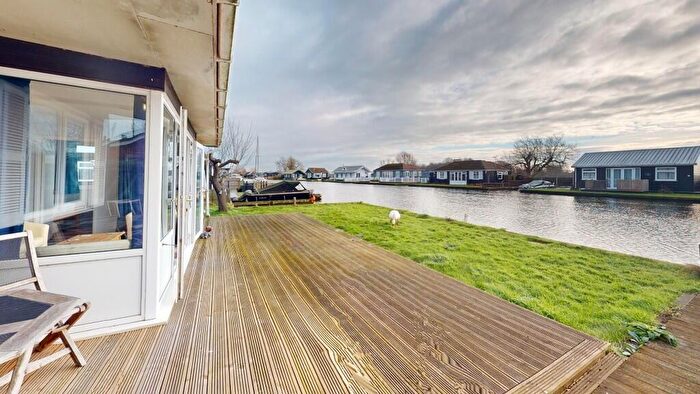 2 Bedroom Detached Bungalow For Sale In Potter Heigham, NR29