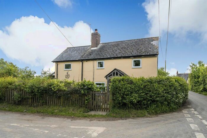 3 Bedroom House For Sale In Park Gate, Stoke Wake, Blandford Forum, DT11