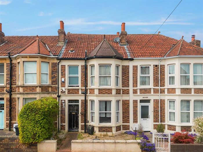 5 Bedroom Terraced House For Sale In Wick Crescent, Bristol, BS4