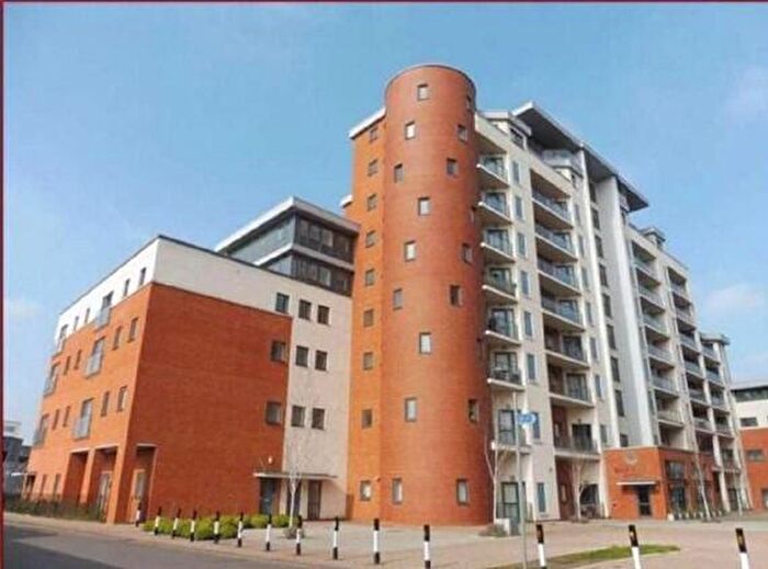 1 Bedroom Apartment To Rent In The Junction, Grays Place, SL2