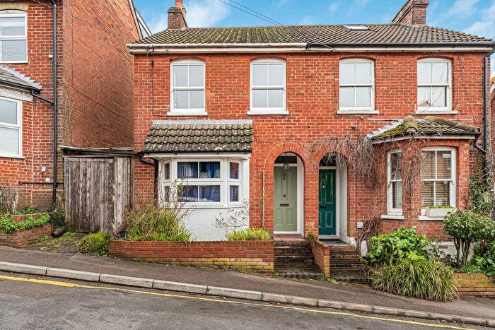 3 Bedroom Semi Detached House For Sale In Upper South View, Farnham, Surrey, GU9