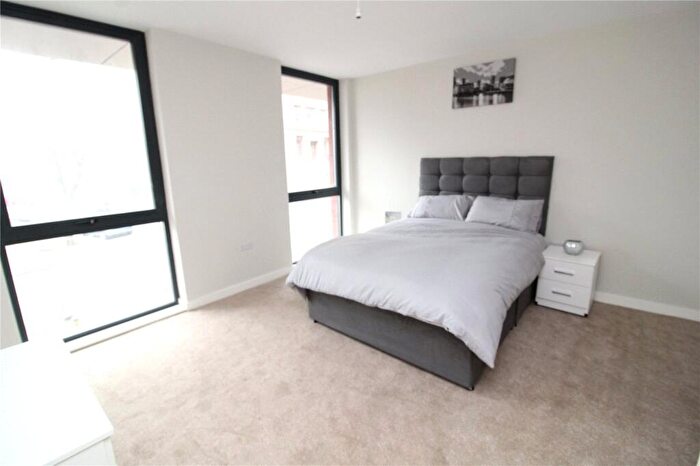 2 Bedroom Flat To Rent In Adelphi Wharf B, Adelphi Street, Salford, Greater Manchester, M3