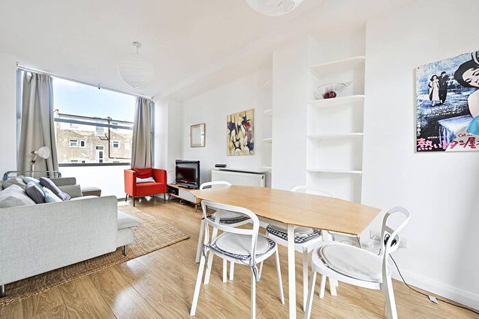 2 Bedroom Maisonette To Rent In Amberley Road, Maida Vale, London, W9