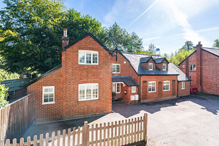 4 Bedroom Detached House For Sale In Pixham Lane, Pixham, RH4