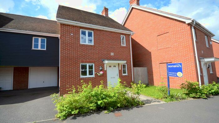 3 Bedroom Semi-Detached House To Rent In St. Swithins Road, GU51