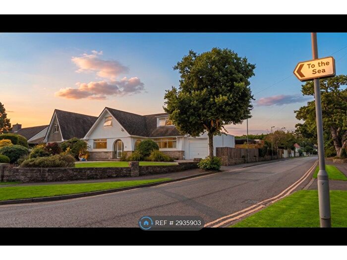 4 Bedroom Detached House To Rent In Montagu Road, Christchurch, BH23