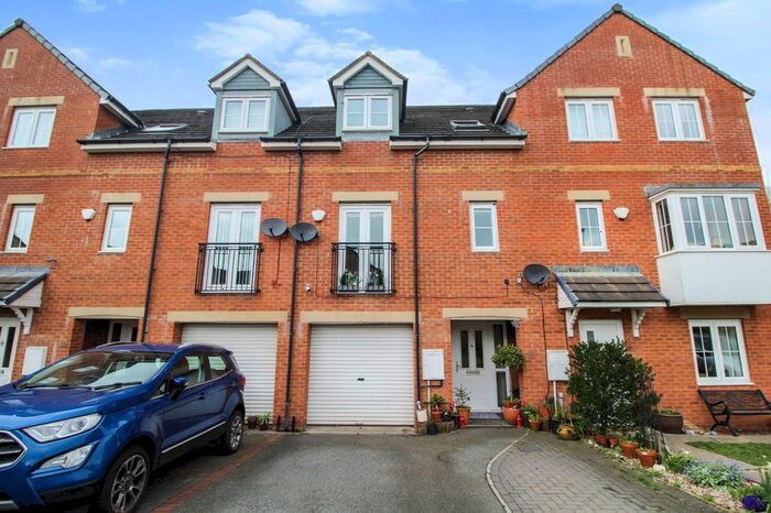 4 Bedroom Terraced House To Rent In Orchard Grove, Stanley, Durham, DH9