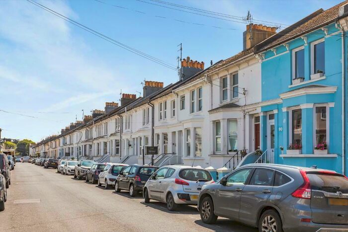 1 Bedroom Apartment To Rent In Goldstone Road, Hove, BN3
