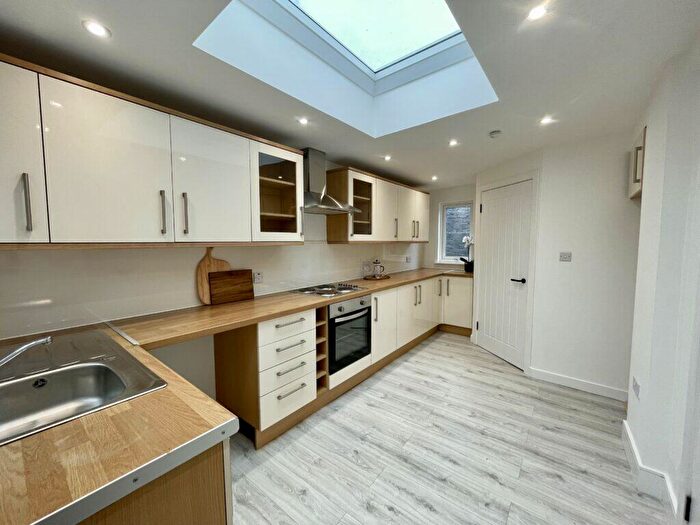 2 Bedroom Semi-Detached Villa For Sale In Knox Street, Airdrie, ML6