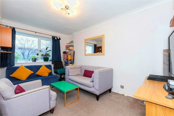 1 Bedroom Apartment To Rent In Ashurst Lodge, Highbury Grove, London, N5