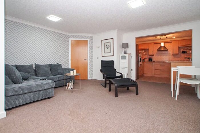 2 Bedroom Flat For Sale In Pennine View Close, Carlisle, CA1