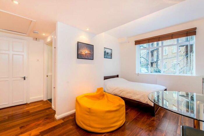 Studio To Rent In Maitland Court, Lancaster Gate, London, W2