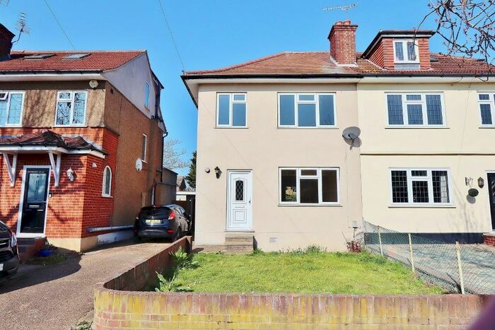 2 Bedroom Semi-Detached House To Rent In Carter Drive, Collier Row, Romford, RM5