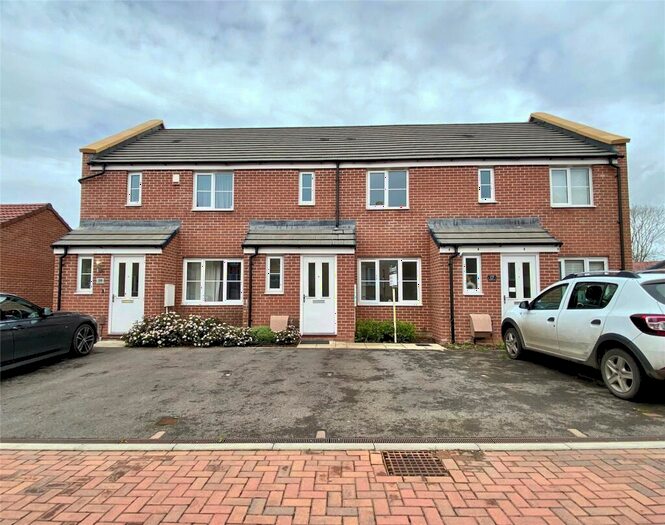 3 Bedroom Terraced House For Sale In Fossebridge Place, Cheltenham, Gloucestershire, GL52