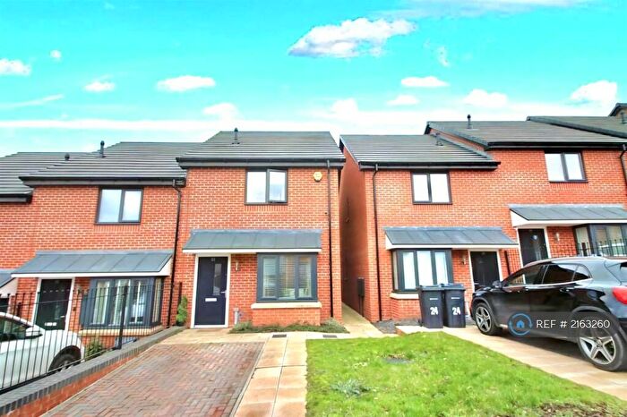 2 Bedroom Semi-Detached House To Rent In Legging Road, Birmingham, B38