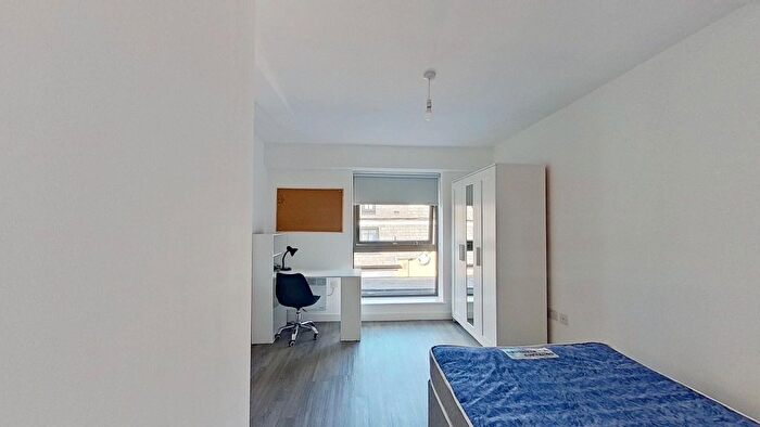 Studio To Rent In Fargate, Sheffield, S1