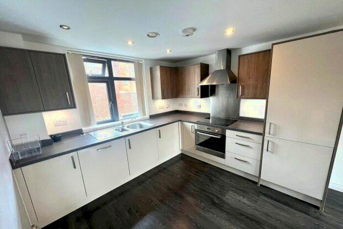 2 Bedroom Flat To Rent In Warstone Lane, Birmingham, B18