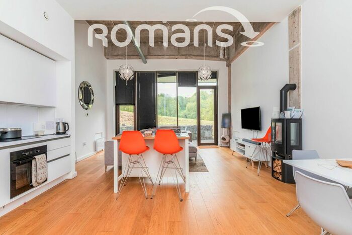 1 Bedroom Flat To Rent In Lake Shore, Lake Shore Drive, Bristol, BS13