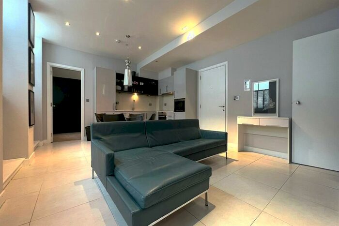 2 Bedroom Apartment To Rent In Leonard Street, Old Street, Shoreditch, London, EC2A