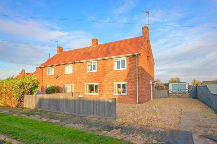 3 Bedroom Semi-Detached House For Sale In Seafield Road, Leverington, Wisbech, Cambridgeshire, PE13