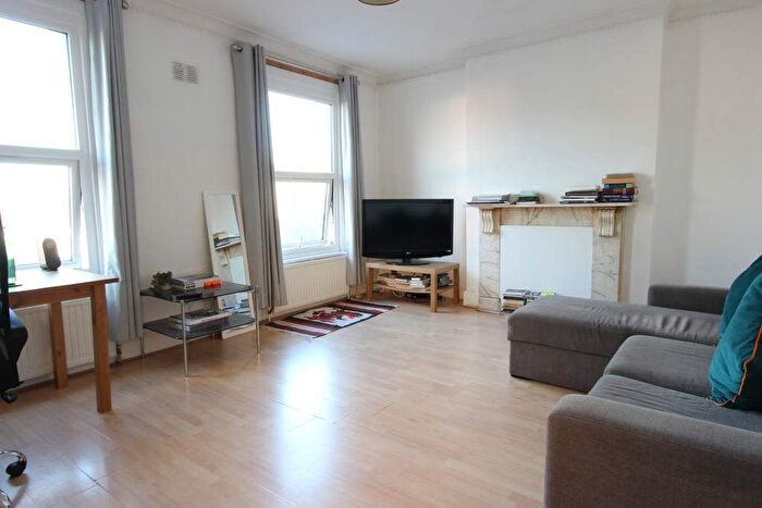 1 Bedroom Flat To Rent In Rectory Road, London, N16