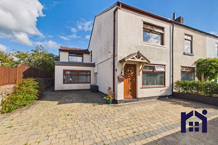 4 Bedroom End Of Terrace House For Sale In New Street, Mawdesley, L40