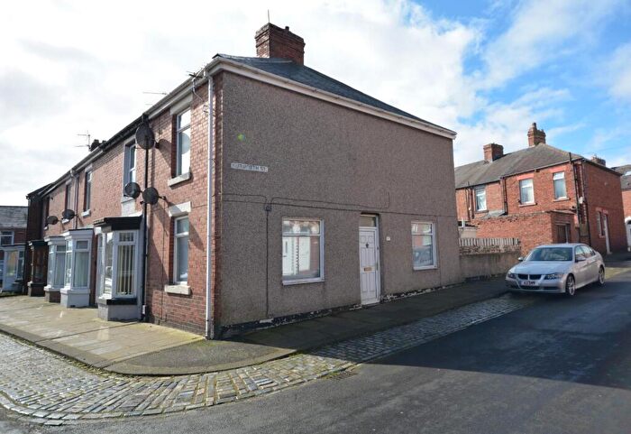 2 Bedroom End Of Terrace House For Sale In Hurworth Street, Bishop Auckland, DL14