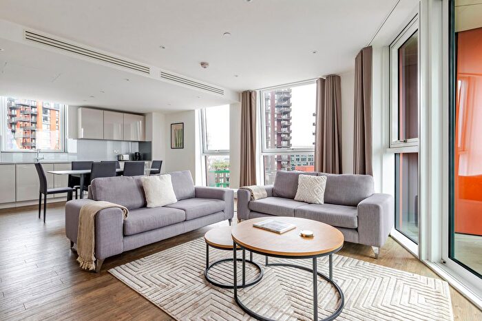2 Bedroom Flat To Rent In Nine Elms, SW8