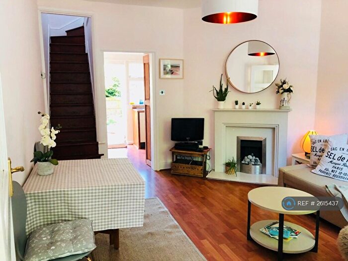 1 Bedroom Terraced House To Rent In Yeatman Road, London, N6