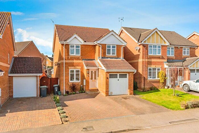 4 Bedroom Detached House For Sale In Lodge Way, Irthlingborough, Wellingborough, NN9