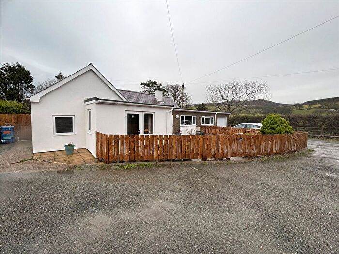 3 Bedroom Bungalow For Sale In Nefyn, Pwllheli, Gwynedd, LL53
