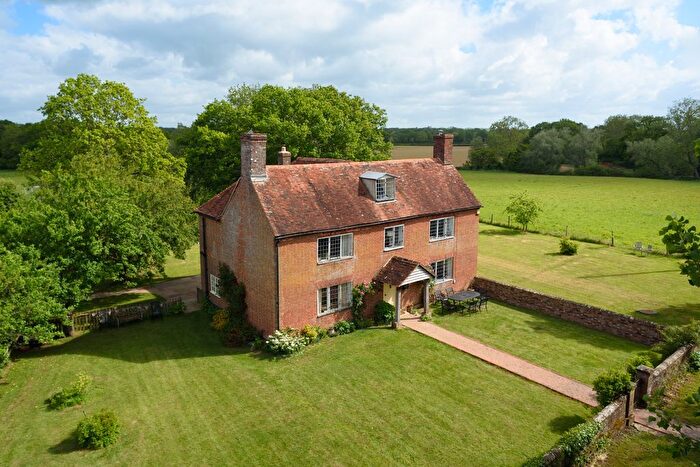 5 Bedroom Detached House For Sale In Romden Road, Smarden, TN27