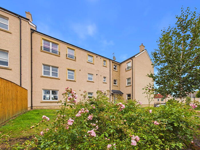 2 Bedroom Flat For Sale In Wymet Gardens, Dalkeith, EH22