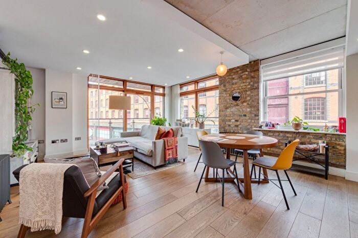 2 Bedroom Flat To Rent In Oval Road, Lockhouse, NW1