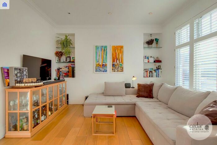 2 Bedroom Flat To Rent In Broadhurst Gardens, South Hampstead, NW6