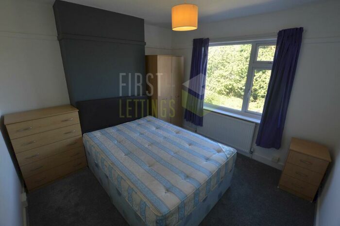 2 Bedroom Semi-Detached House To Rent In Milford Road, Clarendon Park, LE2