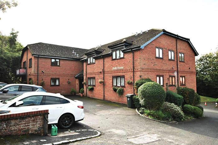 2 Bedroom Apartment To Rent In Holly House, St Peters Avenue, Reading, RG4