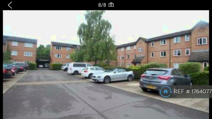 1 Bedroom Flat To Rent In Wedgewood Road, Hitchin, SG4