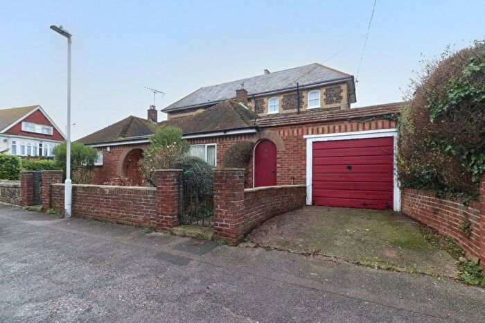 2 Bedroom Bungalow For Sale In Harold Avenue, Westgate-On-Sea, CT8
