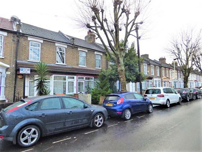 4 Bedroom Terraced House To Rent In Sherrard Road, Forest Gate, London, E7