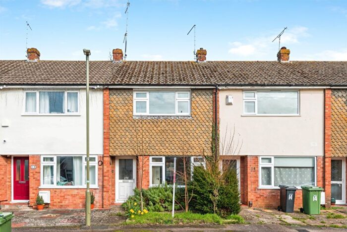 2 Bedroom Terraced House For Sale In Millbrook Close, Wallingford, OX10