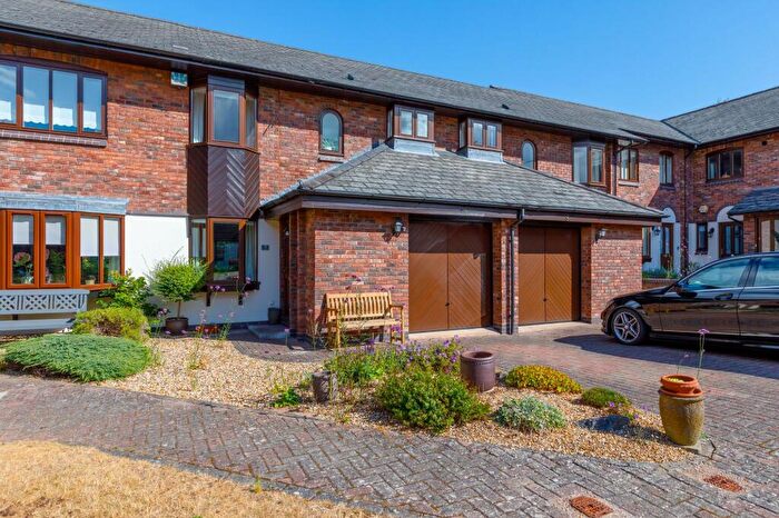 4 Bedroom Terraced House For Sale In The Maltings, Leamington Spa, CV32