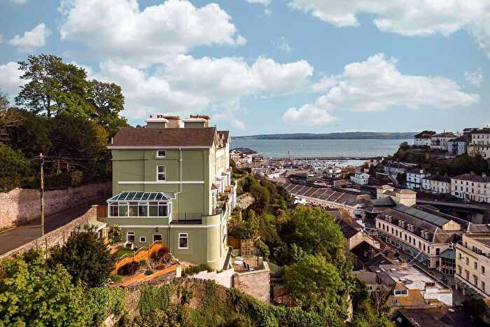 4 Bedroom End Of Terrace House For Sale In Braddons Hill Road East, Torquay, Devon, TQ1