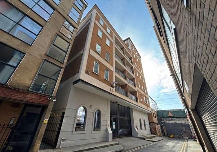 1 Bedroom Flat For Sale In Boulcott Street, Limehouse, E1