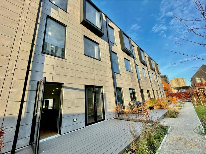 4 Bedroom Terraced House To Rent In Finders Quay, Finders Quay, Manchester, M4