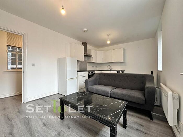 1 Bedroom Apartment To Rent In Princess Road West, Leicester, LE1