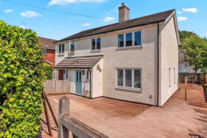 3 Bedroom Semi-Detached House To Rent In Eastwood Road, Bristol, Somerset, BS4